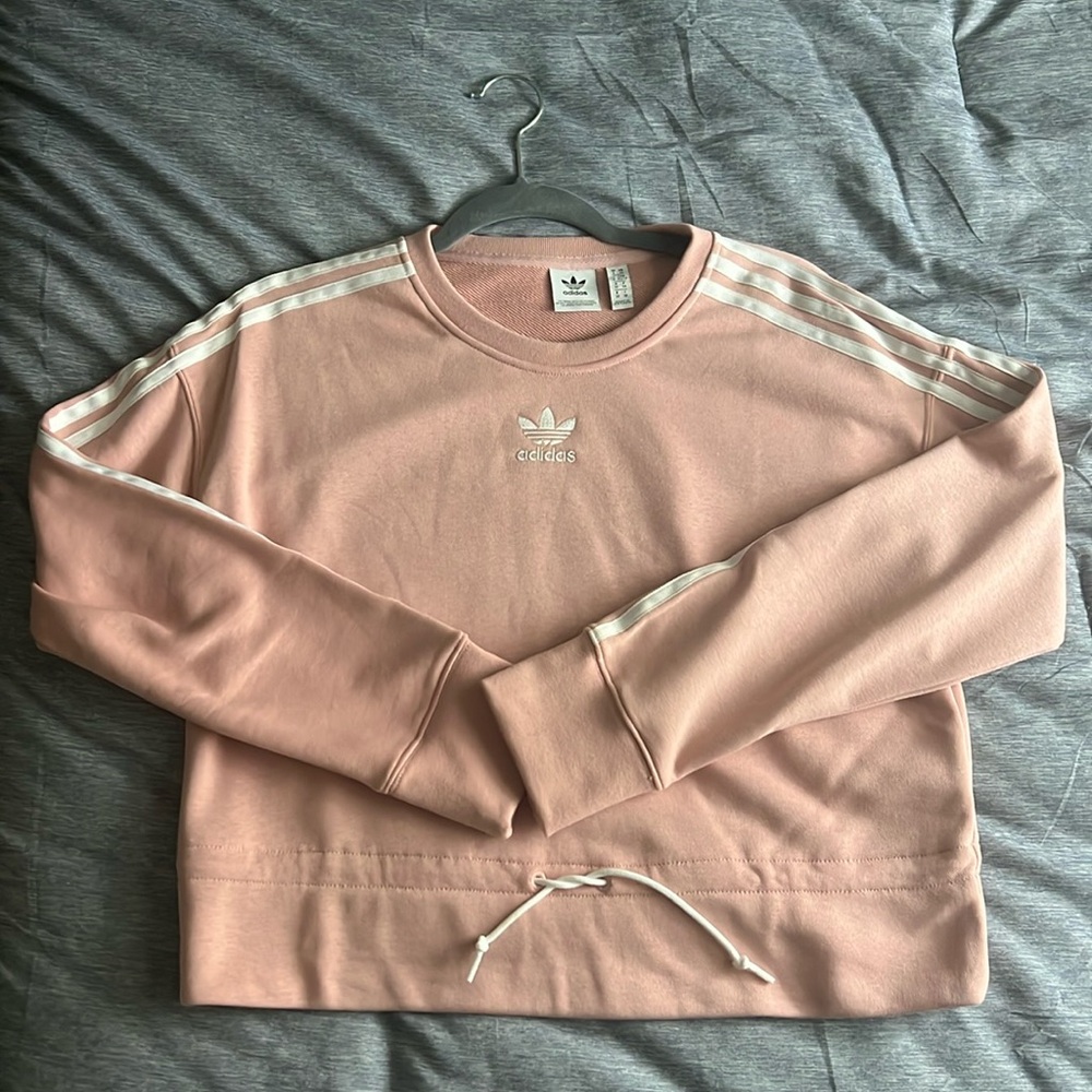 NWOT - XS Dusty pink long sleeve adidas sweatshirt